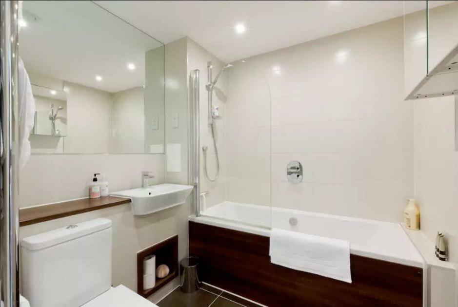 Wyatt Court Apartamento Londres Exterior foto
